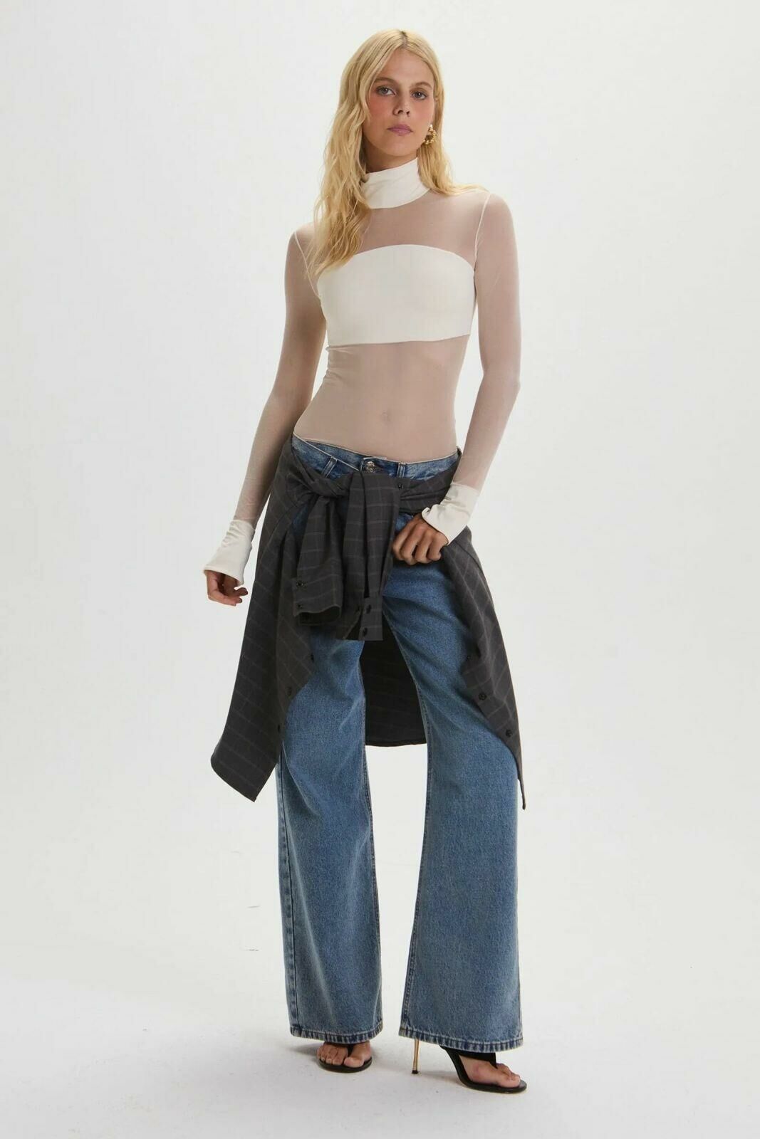 Imagem de Blusa Thalia Off White Le Blog